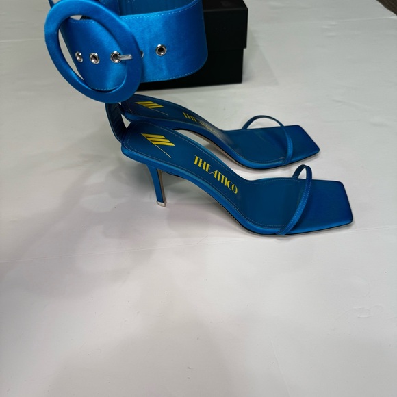 The Attico Blue open-toe buckle-detail sandals - Picture 5 of 6